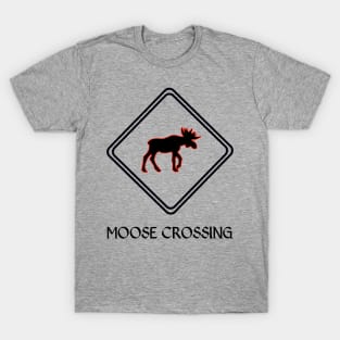 Funny moose crossing - scandinavia T-Shirt